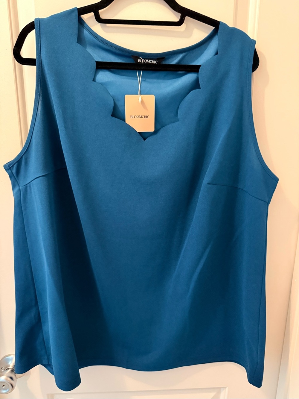 BloomChic Teal Blue Scalloped Neck Tank